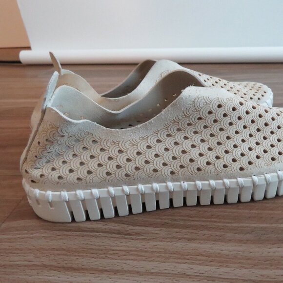 ILSE JACOBSEN Tulip 139 Slip On Perforated Cream Sneakers Shoes - Size 8.5 / 9 - Picture 8 of 15
